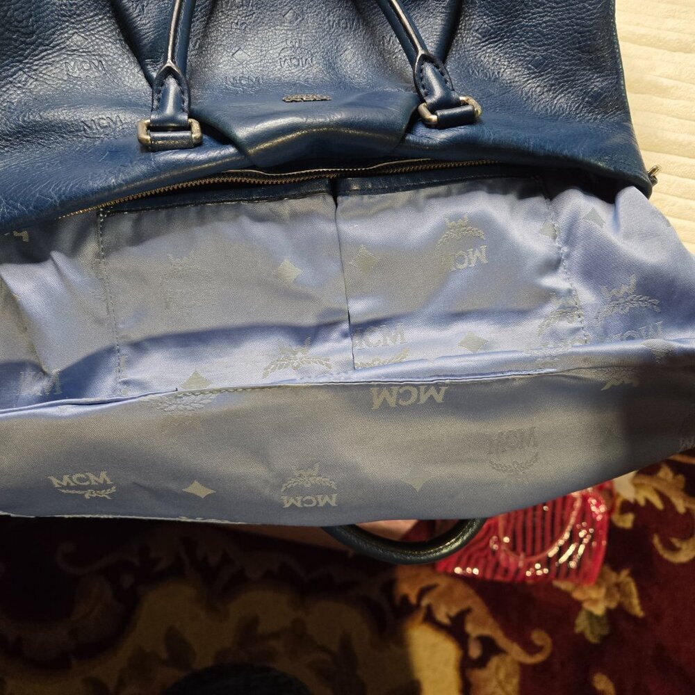 MCM Embossed Pebble Leather Bag - Picture 6 of 10